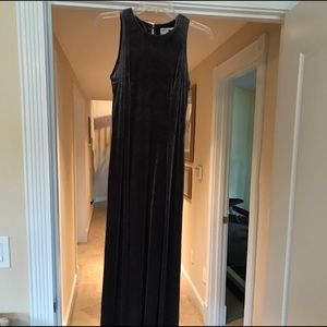 Papell Boutique Grey Velvet dress